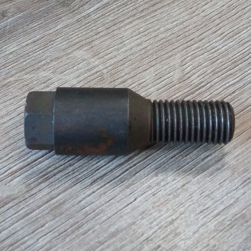 Винт КЗК-12-0102629 фиксирующий понижающего редуктора КЗС-1218 рб  Винт КЗК-12-0102629 фиксирующий понижающего редуктора КЗС-1218 рб