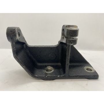 Кронштейн 1321-2707051-Б Кронштейн 1321-2707051-Б