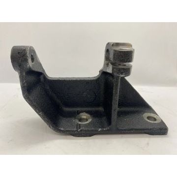 Кронштейн 1321-2707051-Б Кронштейн 1321-2707051-Б