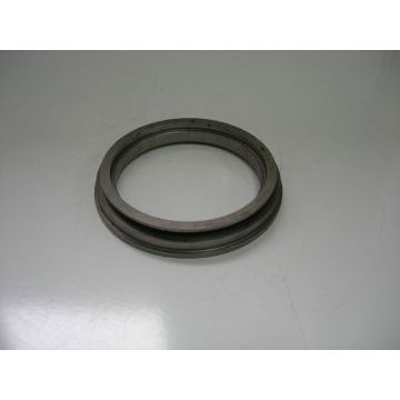 Кольцо 700А.17.01.023-2 К-700,701 (чугун) Кольцо 700А.17.01.023-2 К-700,701 (чугун)