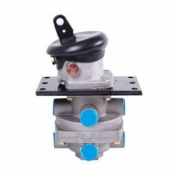 Кран 100-3514008 тормозной 2-х секционный (АО ПТЗ) Кран 100-3514008 тормозной 2-х секционный (АО ПТЗ)